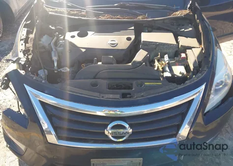 2014 Nissan Altima 2.5 S z USA, uszkodzony, nr VIN 1N4AL3AP4EN251905